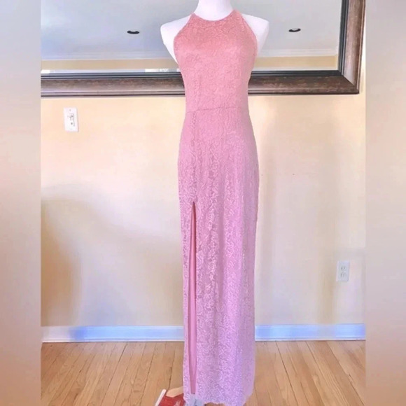 Love X Design Pink Vesta Stretch Lace Maxi Dress Size Medium - Picture 3 of 11